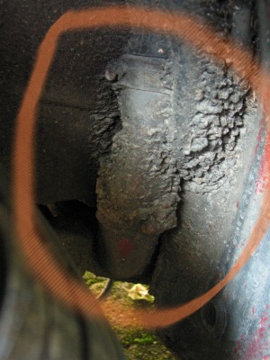 Tankstutzen 309 S1, Dreitürer (unten).JPG