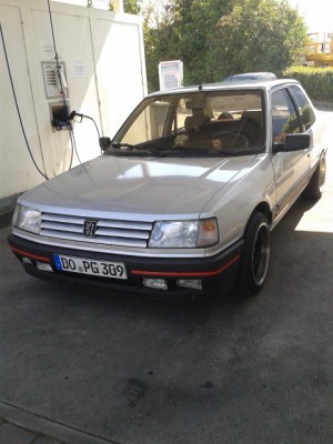 20150807_111257.jpg (123.62 KiB) 4240 mal betrachtet noch mit orange reflektierenden Blinker vorne links