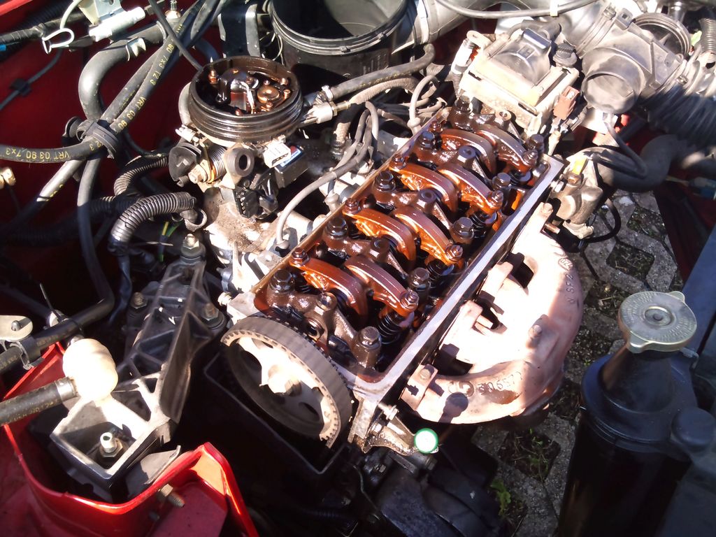 Ventildeckel abgeschraubt