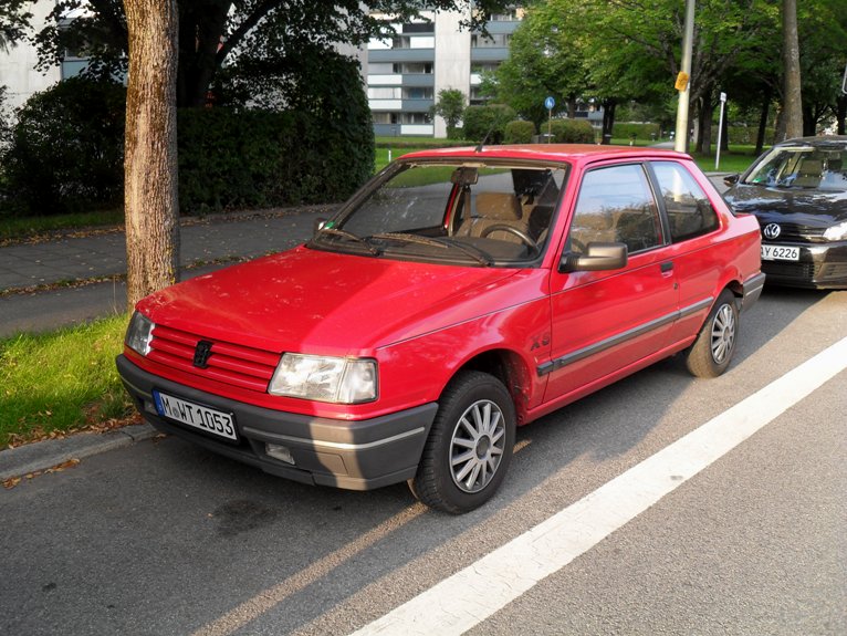 Peugeot4.JPG